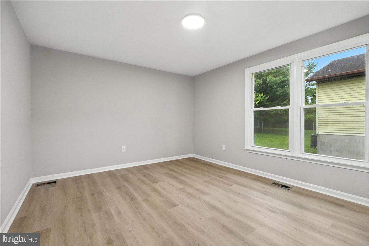 12 Rollwin Road Baltimore, MD 21244 - Photo 17 of 25