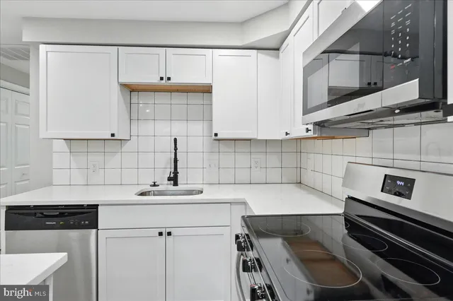 $305,000 | 12 Rollwin Road, Baltimore, MD 21244