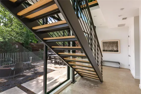 $825,000 | 4817 Caxton Court, Dallas, TX 75204