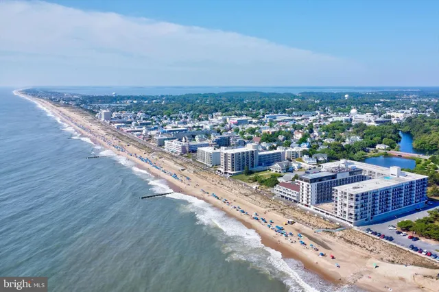 $465,000 | 195 Lakeside Drive, Lewes, DE 19958