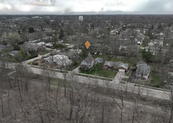 $738,000 | 933 Harms Road, Glenview, IL 60025