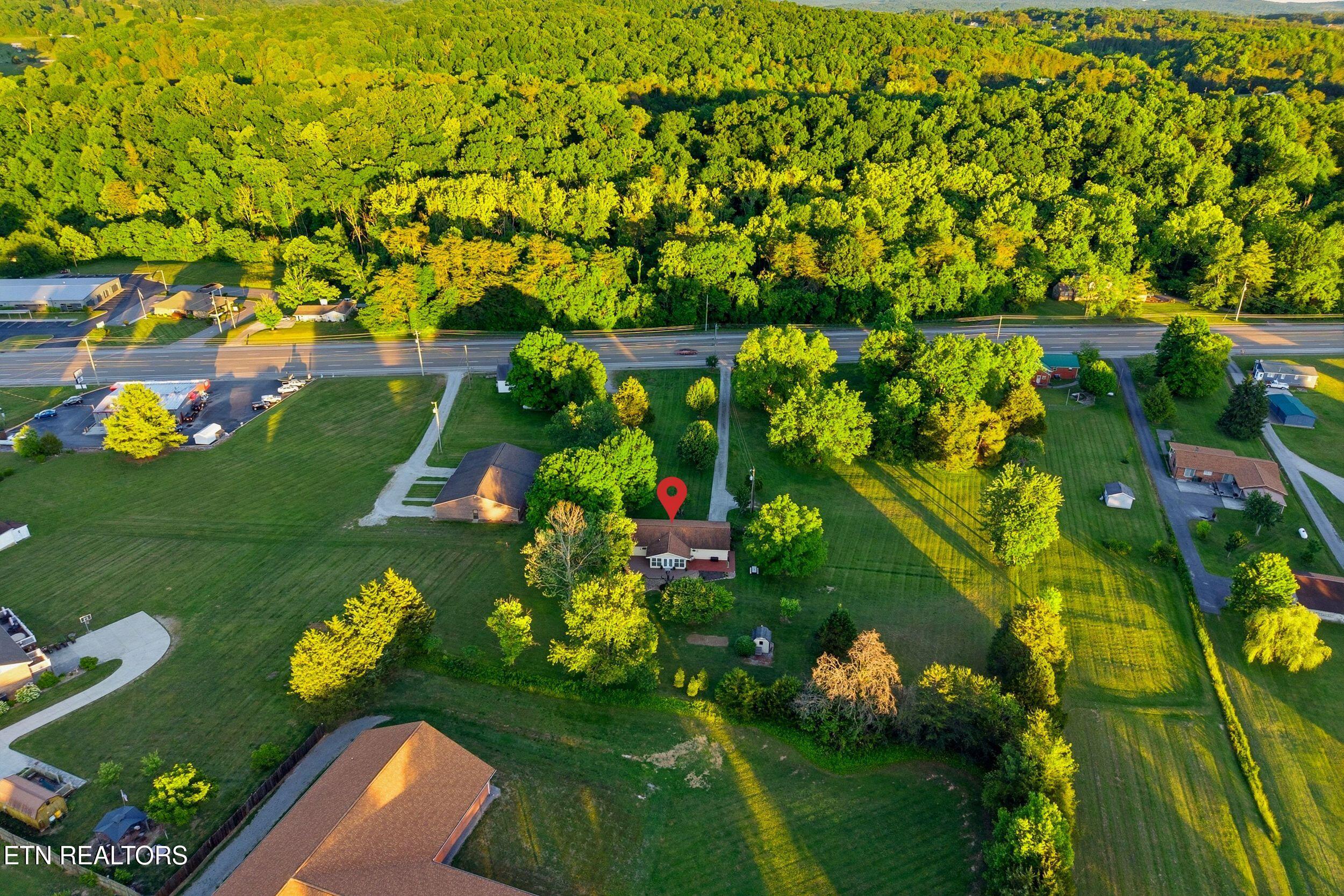 819 Rutledge Pike Blaine, TN 37709 - Photo 33 of 40 19_819_rutledge_pike_0053