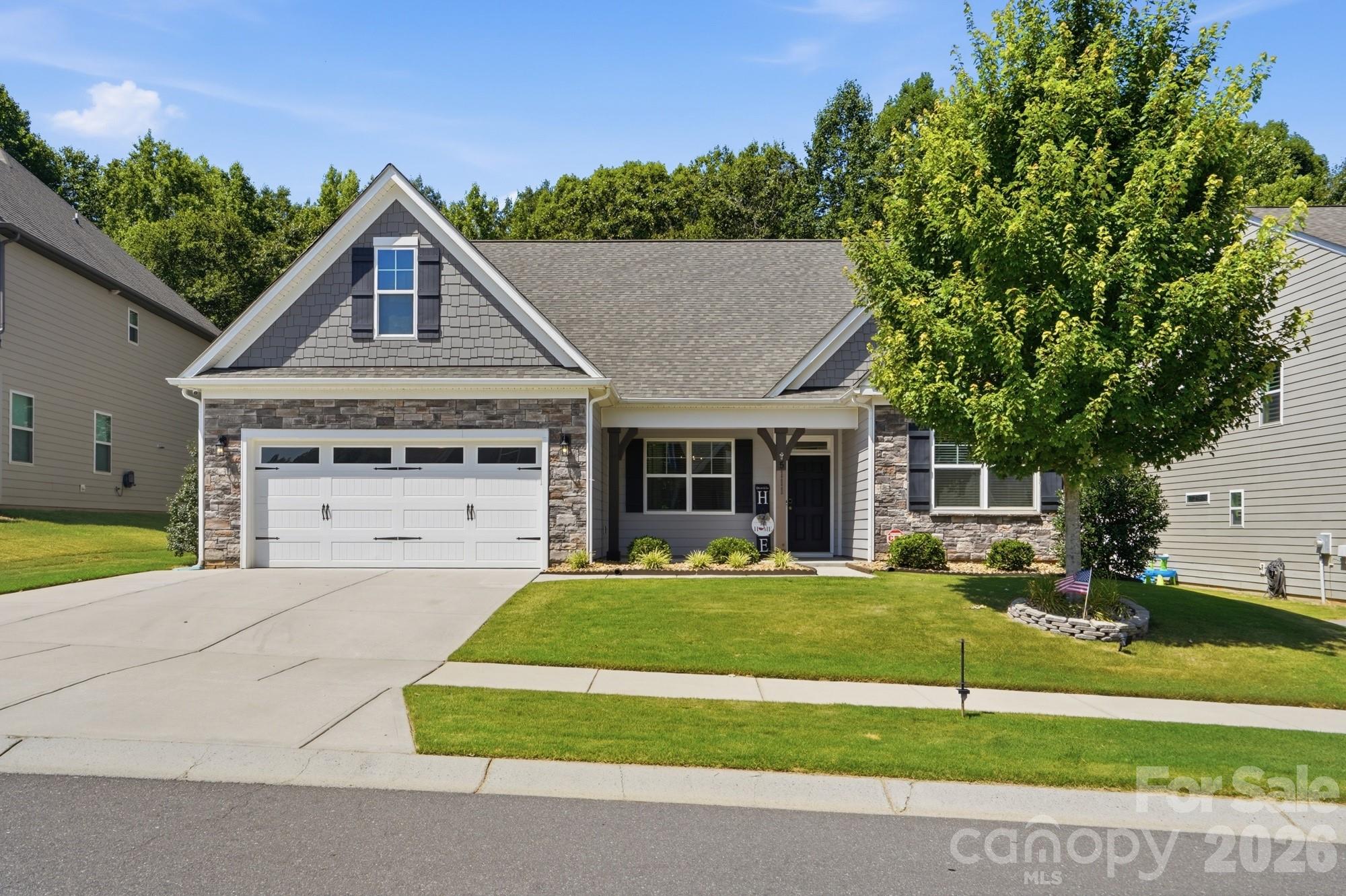 5111 Devonshire Road Denver, NC 28037 - Photo 3 of 42 Gallery Image 3
