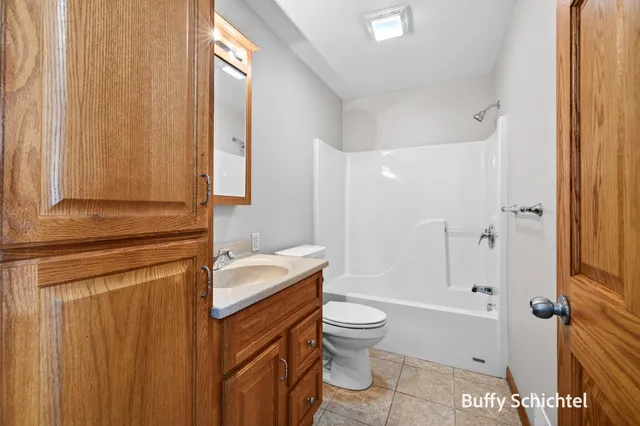 $499,000 | 992 Tibalew Drive Northwest, Sparta, MI 49345