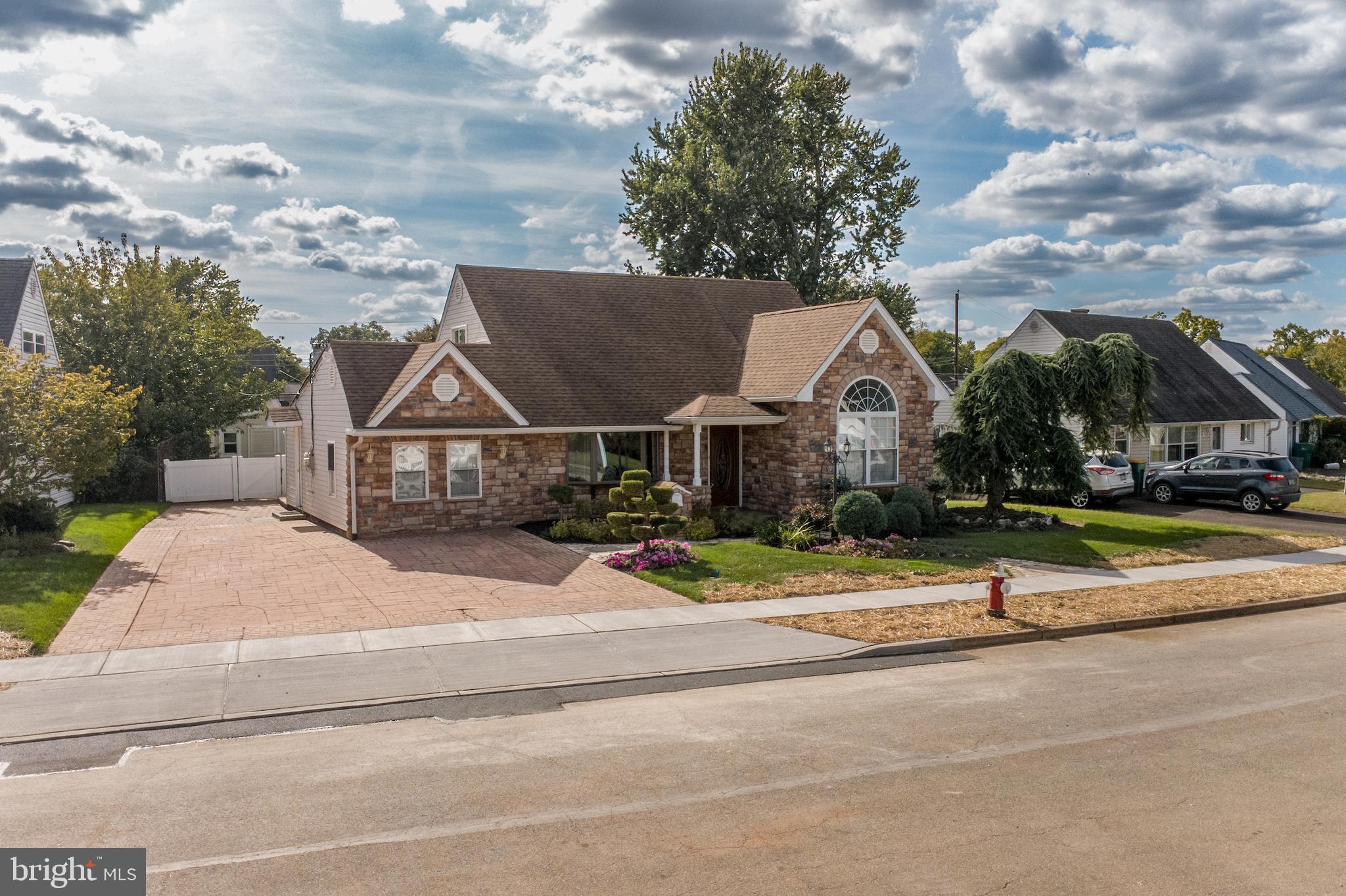 23 Misty Pine Road Levittown, PA 19056 - Photo 2 of 74