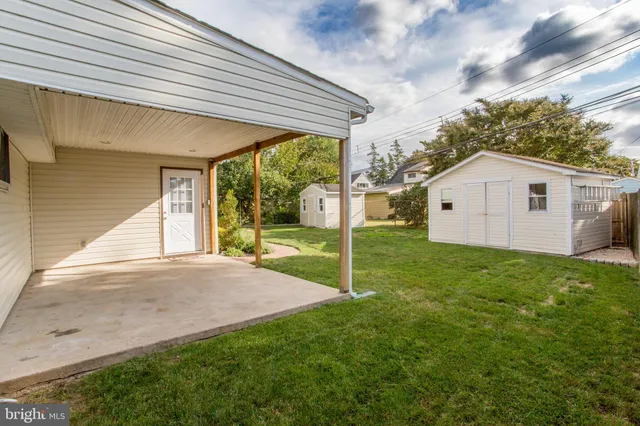 $465,900 | 23 Misty Pine Road, Levittown, PA 19056