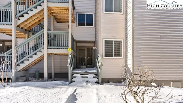 $215,000 | 301 Pinnacle Inn Road, Unit 1114, Beech Mountain, NC 28604