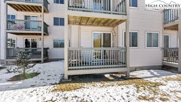 $190,000 | 301 Pinnacle Inn Road, Unit 1114, Beech Mountain, NC 28604