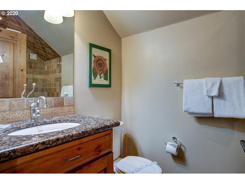 56725 Dancing Rock Loop Bend, OR 97707 - Photo 22 of 32 Gallery Image 22
