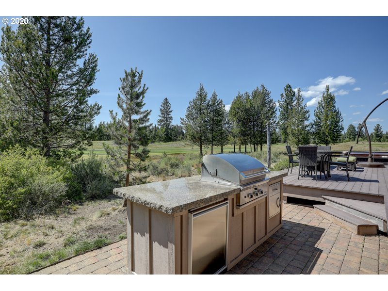 56725 Dancing Rock Loop Bend, OR 97707 - Photo 26 of 32 Gallery Image 26