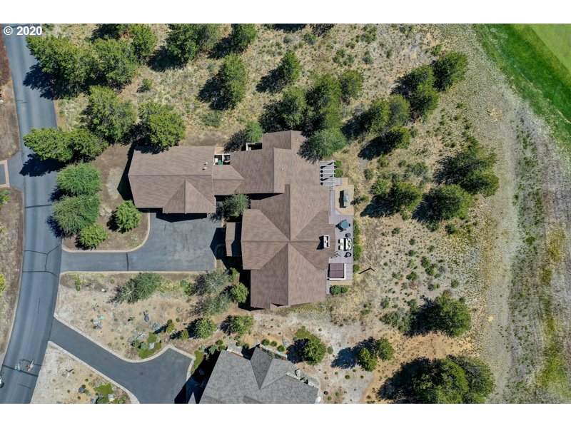 56725 Dancing Rock Loop Bend, OR 97707 - Photo 31 of 32 Gallery Image 31