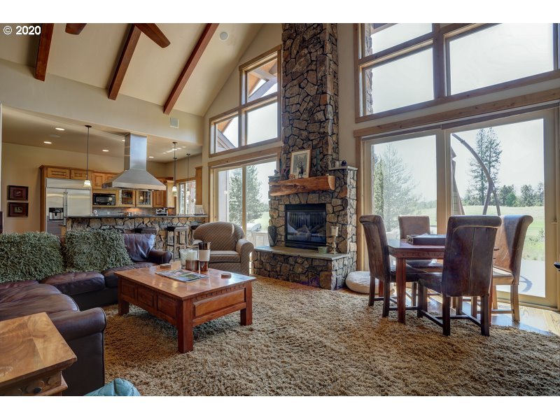 56725 Dancing Rock Loop Bend, OR 97707 - Photo 7 of 32 Gallery Image 7