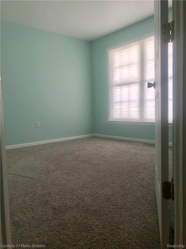 5310 North Vassar Road Flint, MI 48506 - Photo 25 of 32 C4373F9C-264A-41AD-92DA-33002EC7CE75.jpeg