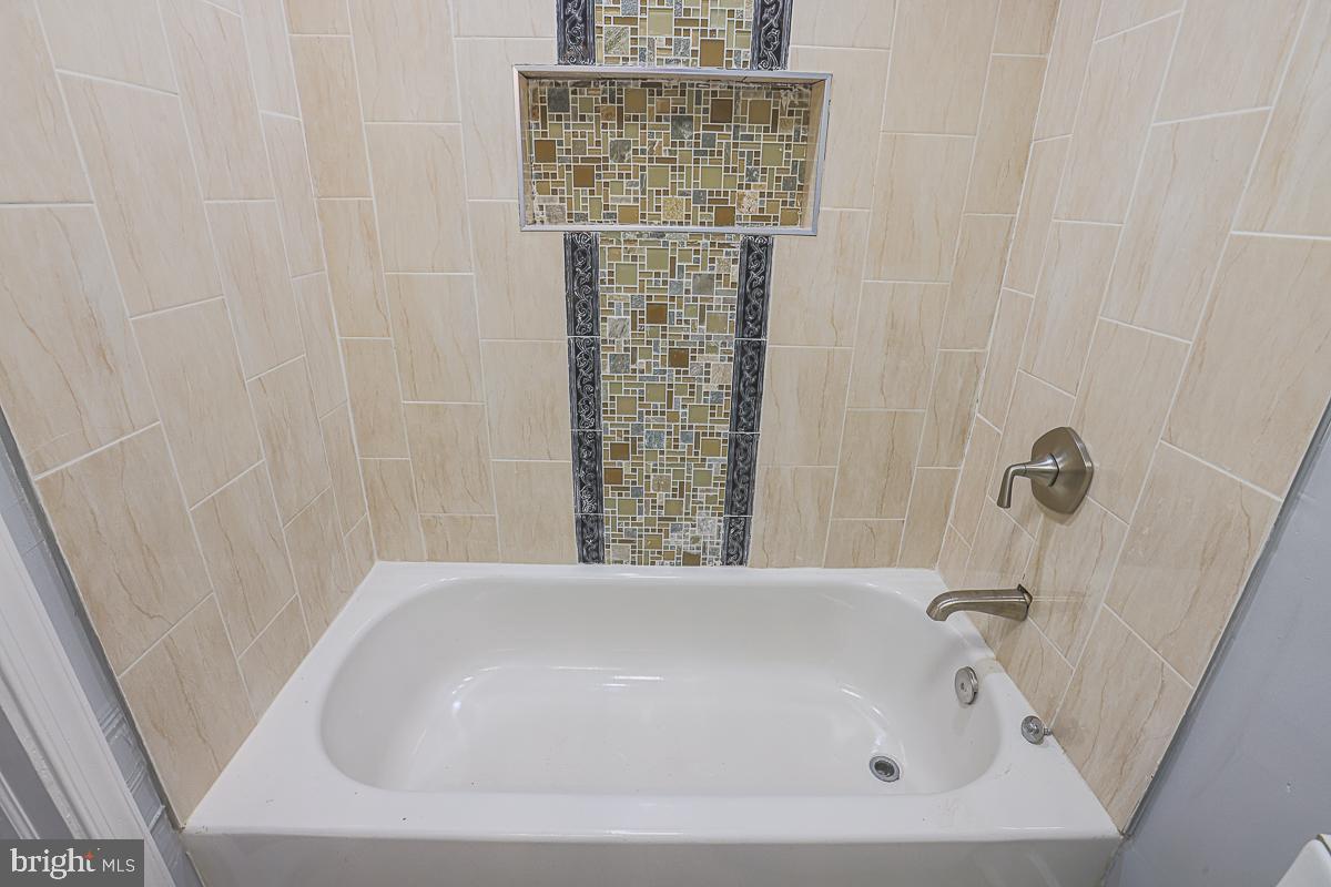 604 East 31st Street Baltimore, MD 21218 - Photo 40 of 50