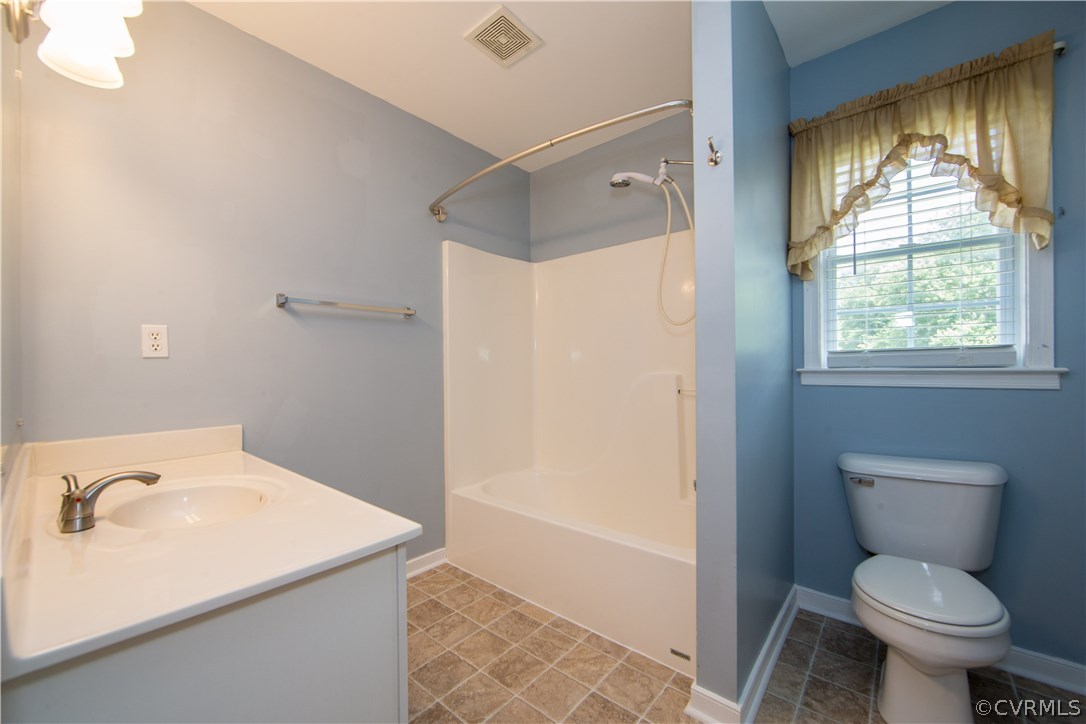 10208 Cherylann Road Chesterfield, VA 23236 - Photo 26 of 32 Gallery Image 26