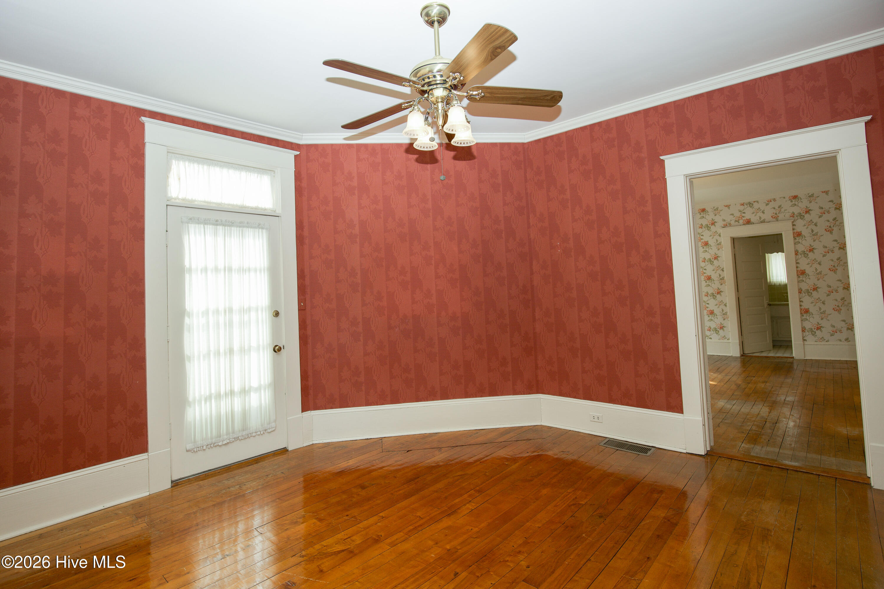 303 McReynolds Street Carthage, NC 28327 - Photo 9 of 60 303 McReynolds