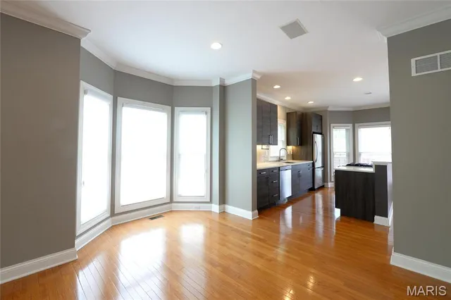 $3,600 | 7709 Gannon Avenue, St. Louis, MO 63130