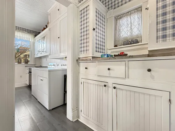 $229,900 | 1510 7th Street, Menominee, MI 49858