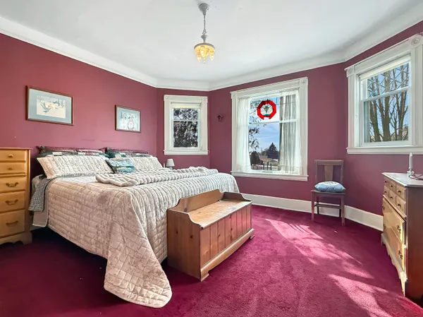 $229,900 | 1510 7th Street, Menominee, MI 49858