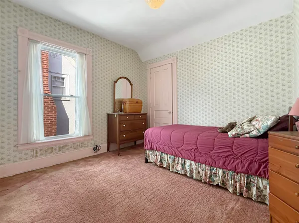 $229,900 | 1510 7th Street, Menominee, MI 49858