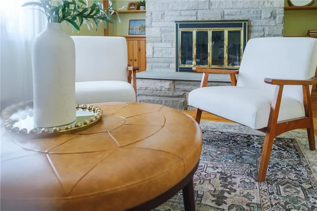 $255,000 | 656 Oxford Boulevard, Mt. Lebanon, PA 15243