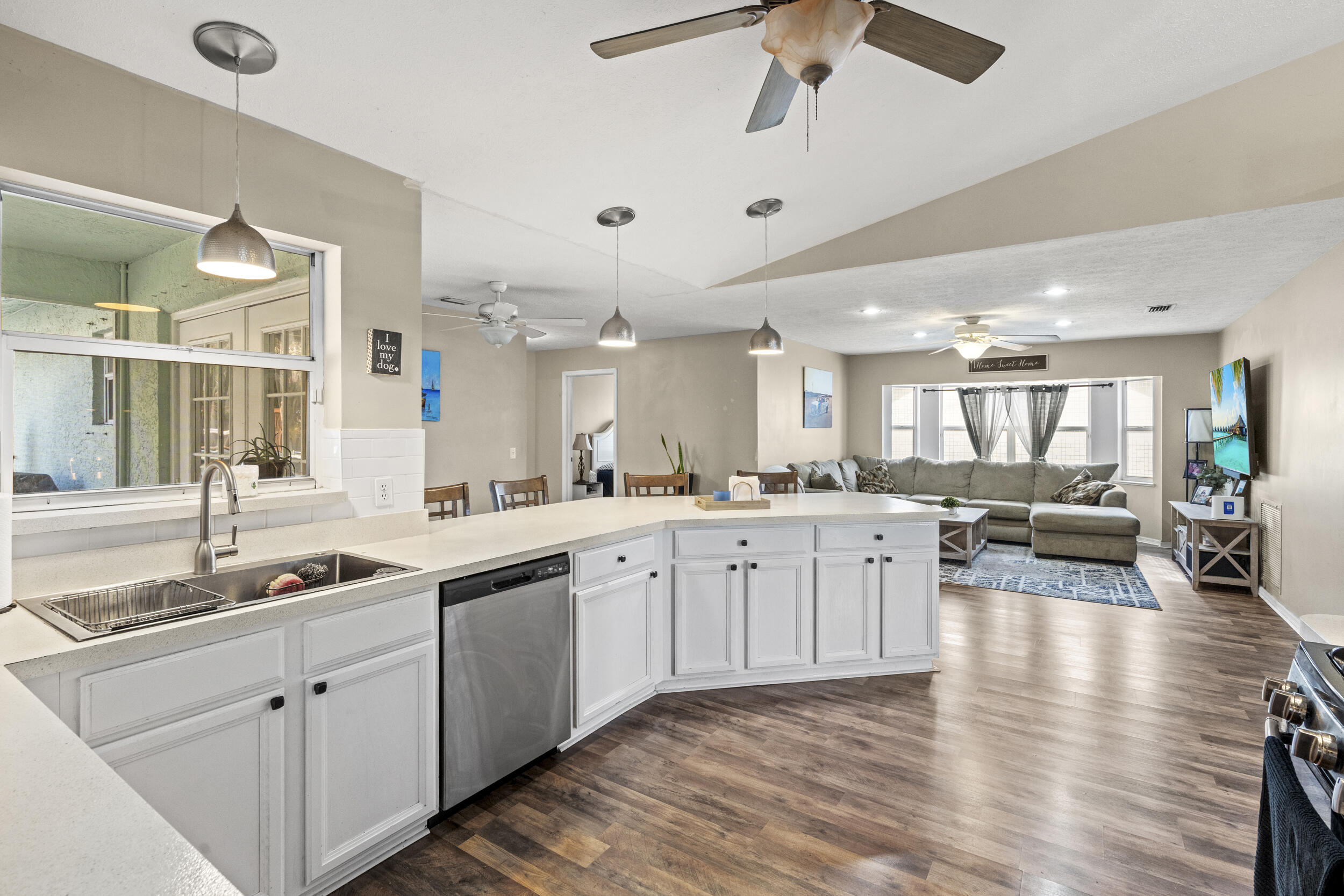 314 Southeast Fisk Road Port St. Lucie, FL 34984 - Photo 24 of 66 24_dsc01590