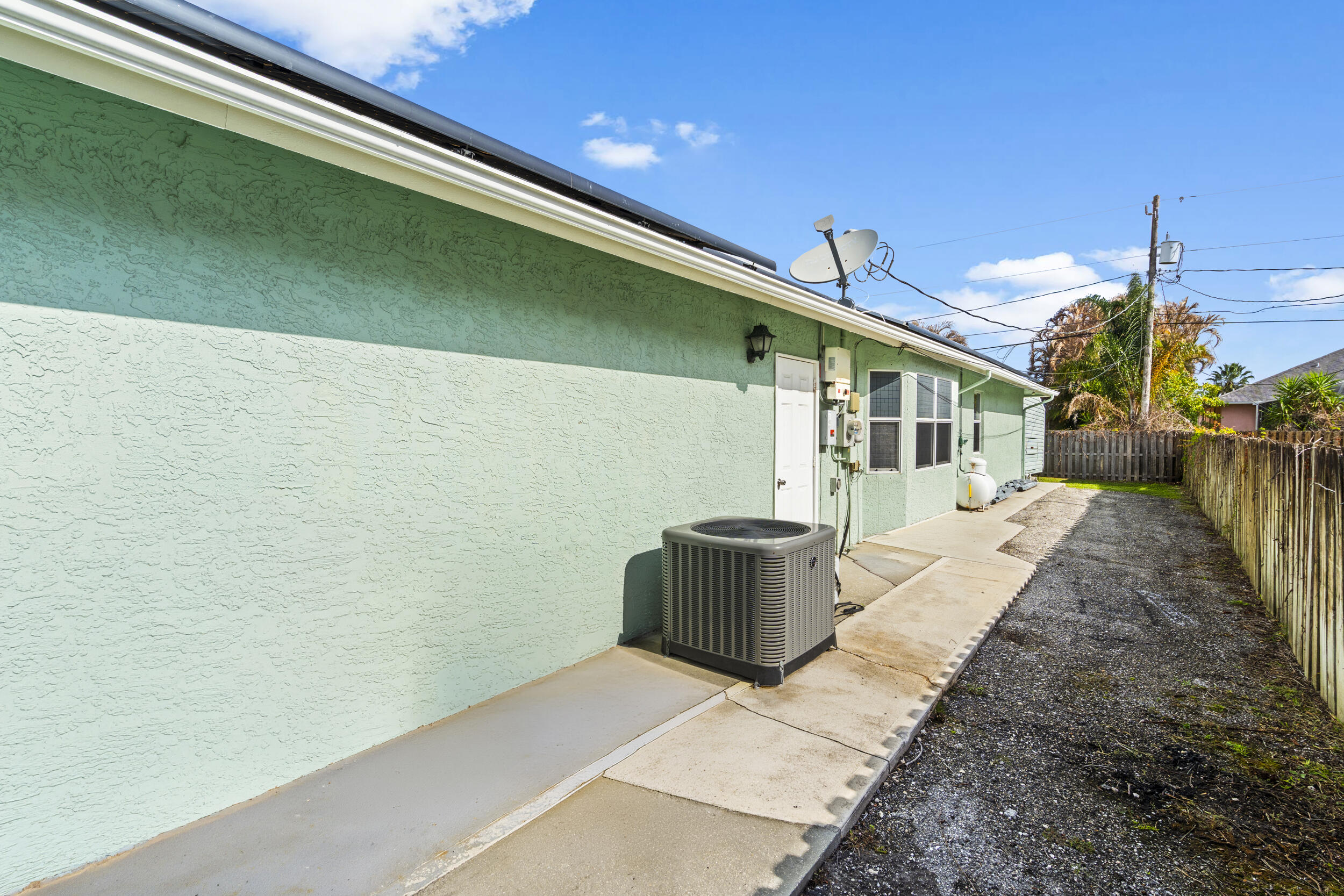 314 Southeast Fisk Road Port St. Lucie, FL 34984 - Photo 52 of 66 52_dsc01650