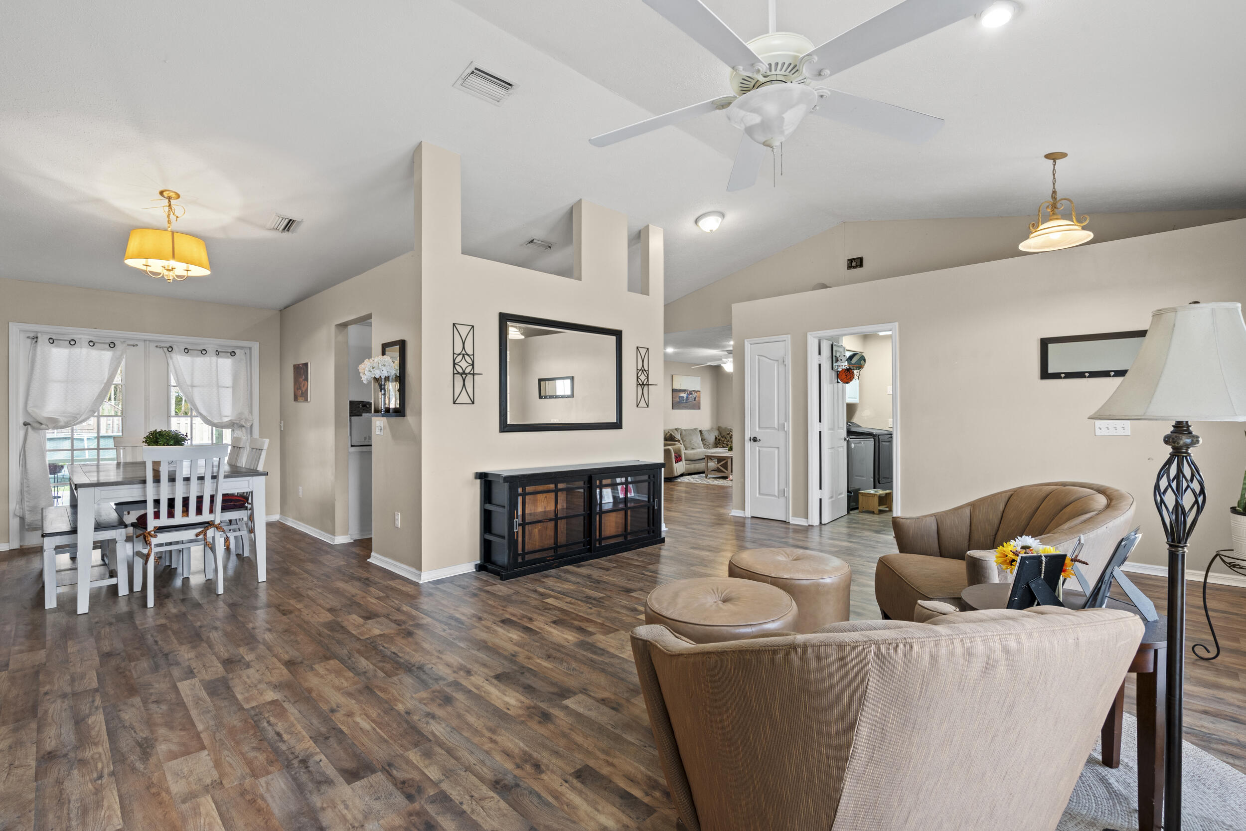 314 Southeast Fisk Road Port St. Lucie, FL 34984 - Photo 10 of 66 10_dsc01685
