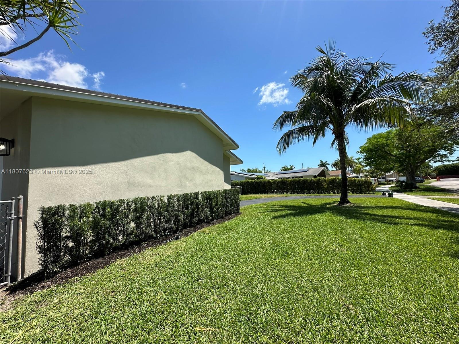 18735 Southwest 99th Road Cutler Bay, FL 33157 - Photo 28 of 28 Gallery Image 28