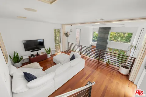 $2,799,000 | 417 Venice Way, Venice, CA 90291
