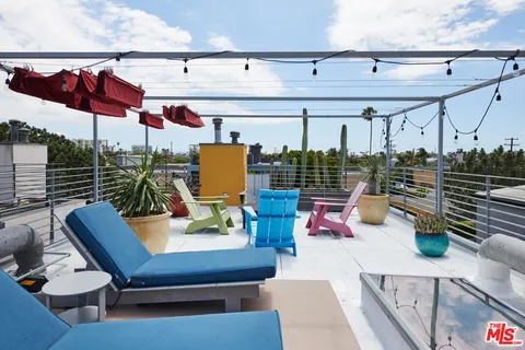 $2,799,000 | 417 Venice Way, Venice, CA 90291