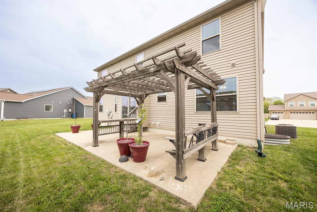 2662 London Lane Belleville, IL 62221 - Photo 43 of 46