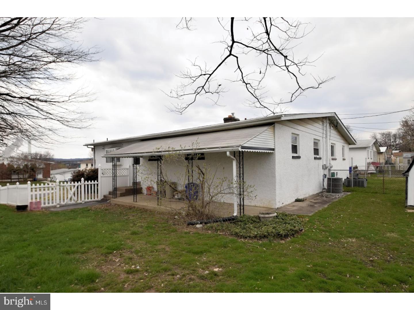 514 Markel Road Conshohocken, PA 19428 - Photo 8 of 11 Exterior