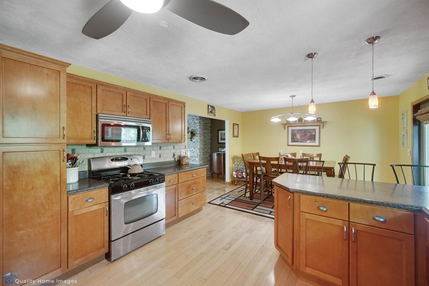 140 East Oak Hill Road Porter, IN 46304 - Photo 9 of 34 1500x1000