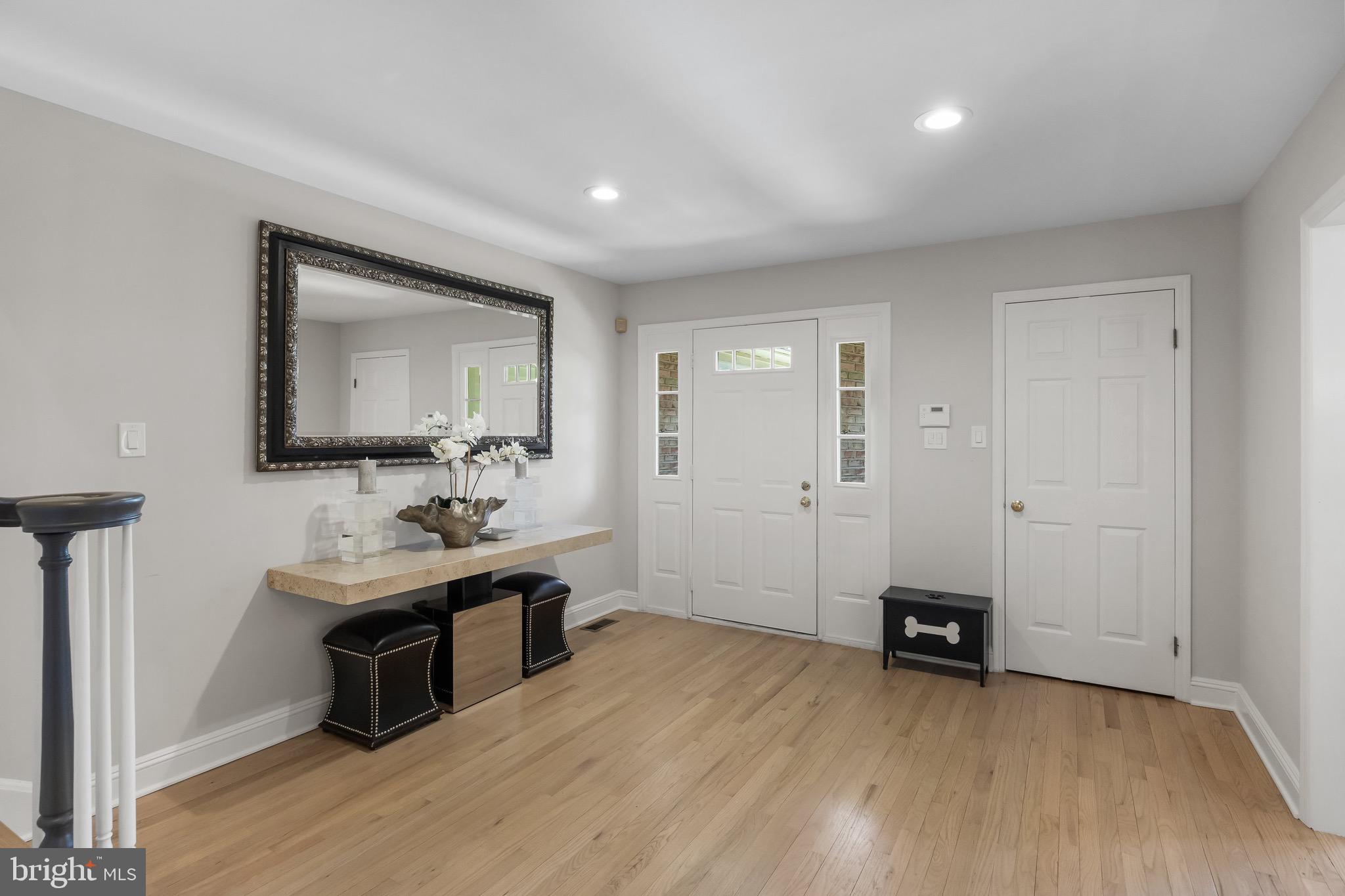 412 Windrow Clusters Drive Moorestown, NJ 08057 - Photo 3 of 38