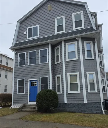 $2,600 | 21 Windham Street, Unit 1, Worcester, MA 01610