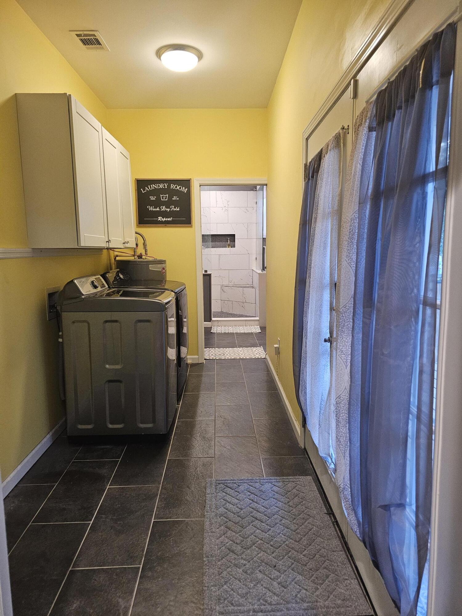 58 Cheatham Street Wadley, GA 30477 - Photo 6 of 41 laundry / mud room