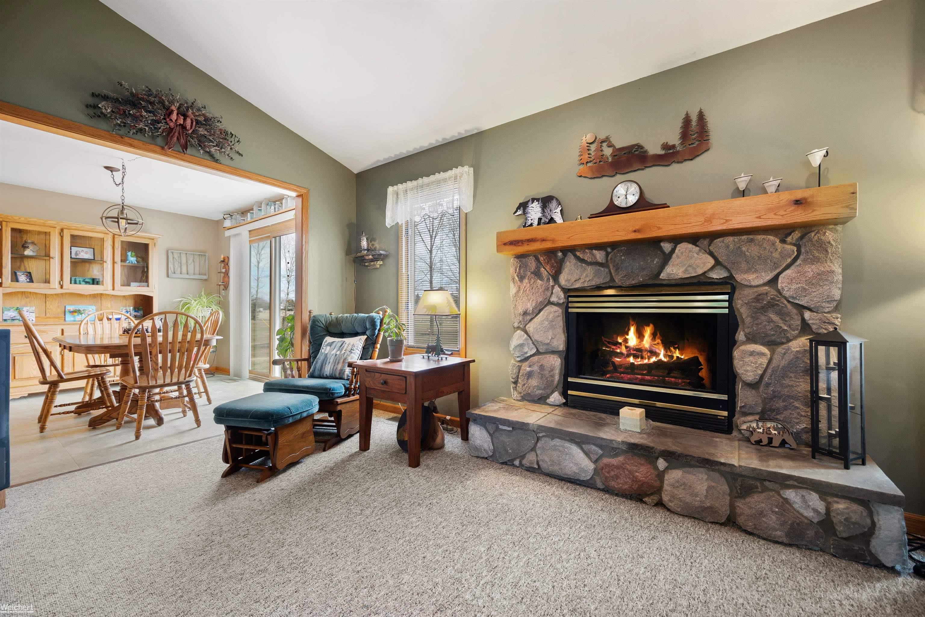 5107 Cochrane Road Almont, MI 48003 - Photo 5 of 35 50103955-4.JPG