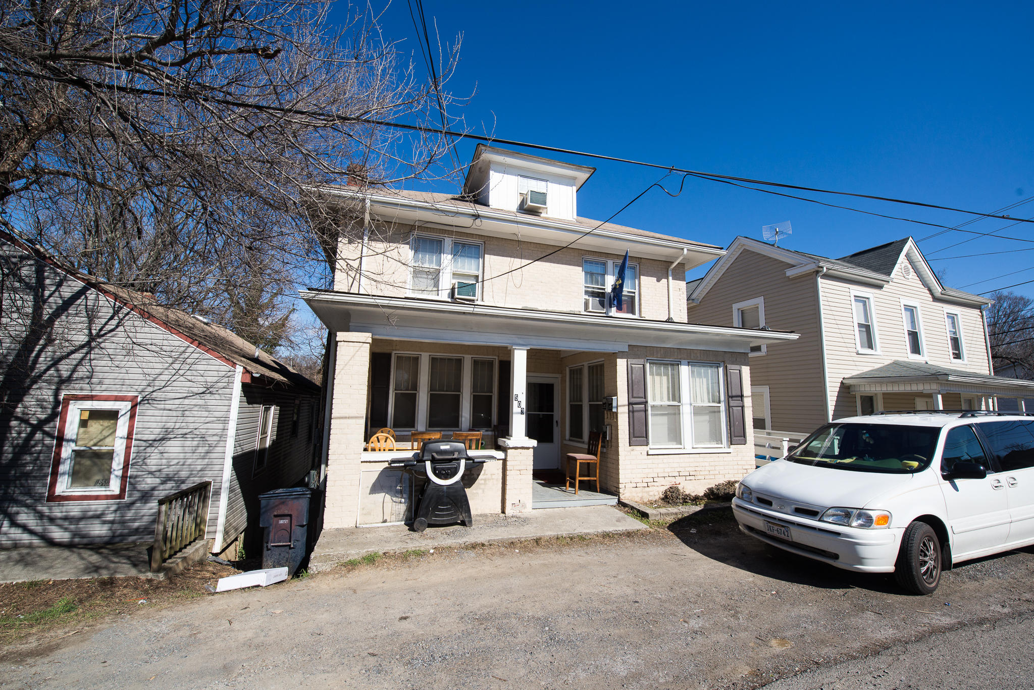 503 Rutherford Avenue Northwest Roanoke, VA 24016 - Photo 1 of 40 Front of House