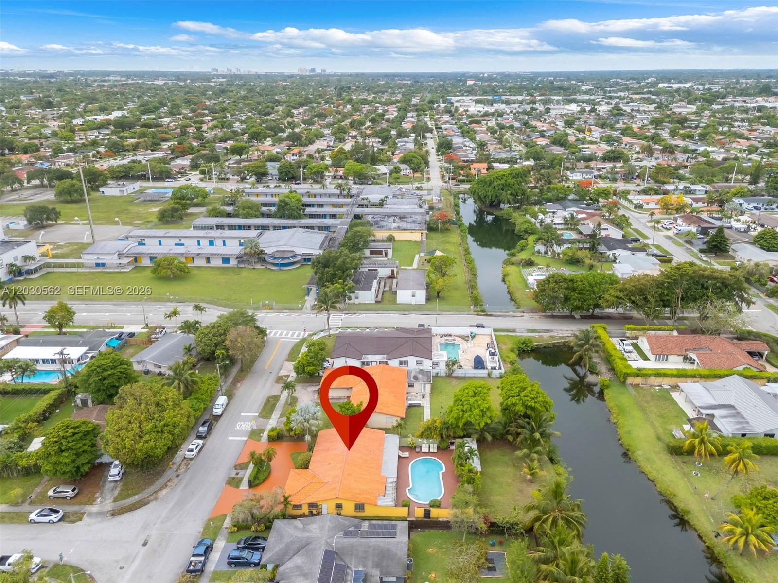 1320 Southwest 84th Avenue Miami, FL 33144 - Photo 40 of 44