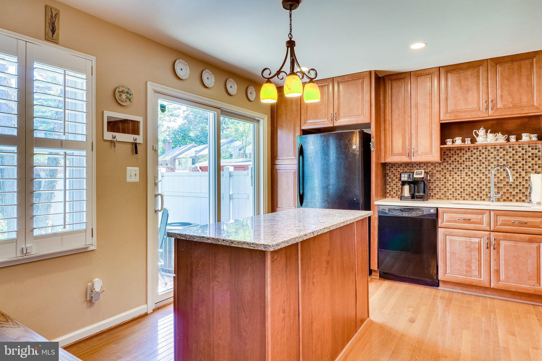 8304 Wickham Road Springfield, VA 22152 - Photo 13 of 60 Kitchen Island