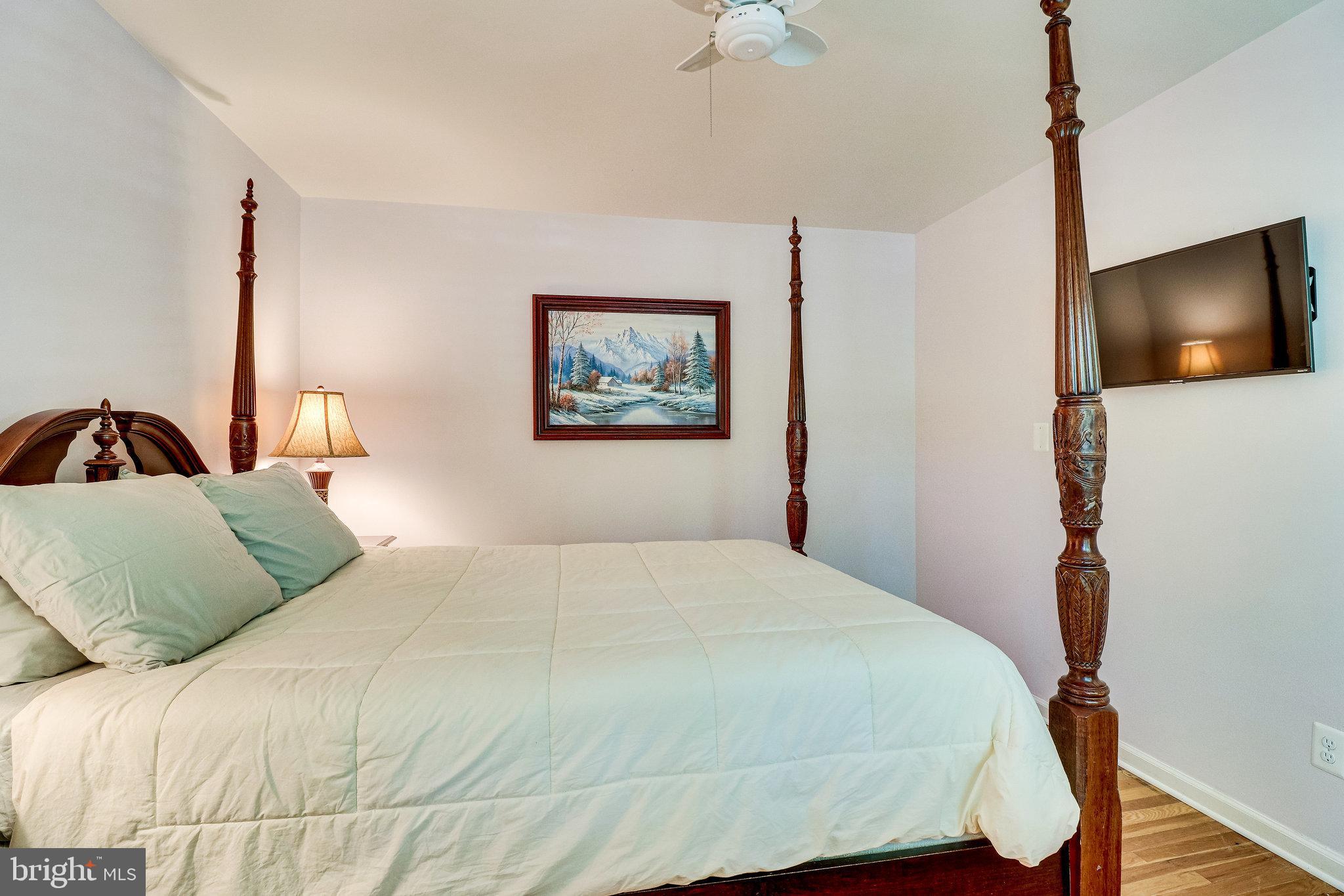 8304 Wickham Road Springfield, VA 22152 - Photo 33 of 60 Owner's Bedroom - Hardwood Floors