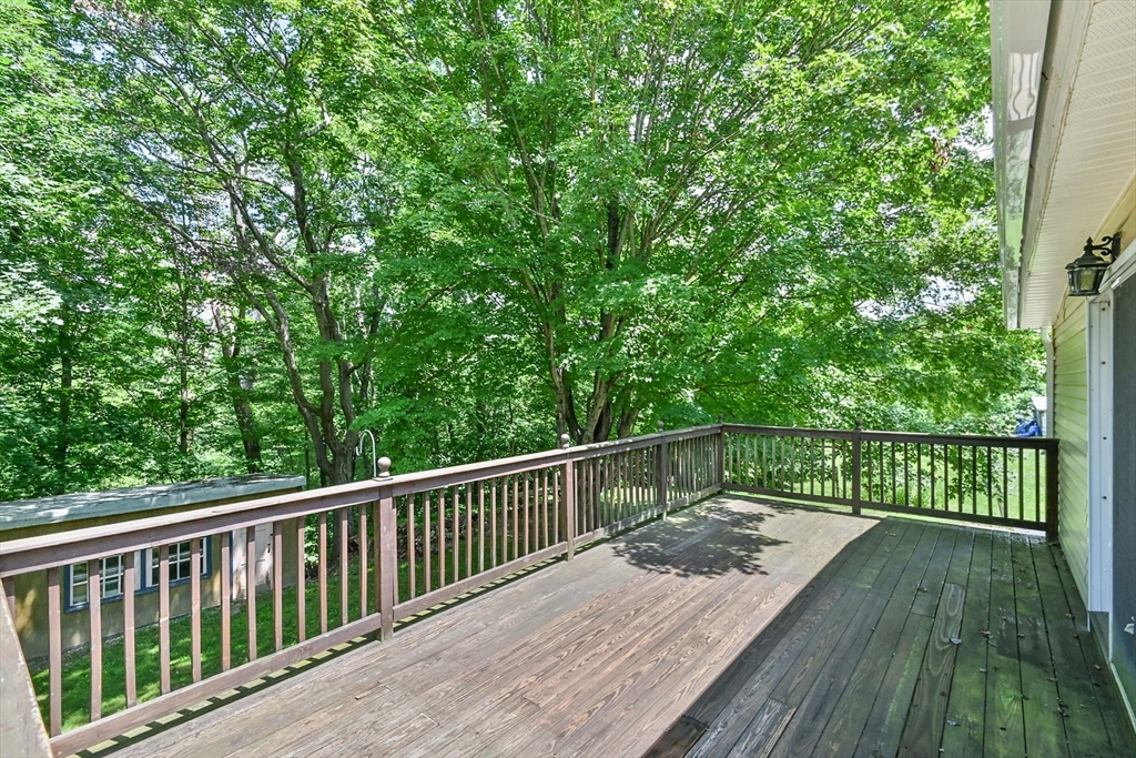 134 Southbridge Road Dudley, MA 01571 - Photo 11 of 42 Gallery Image 11