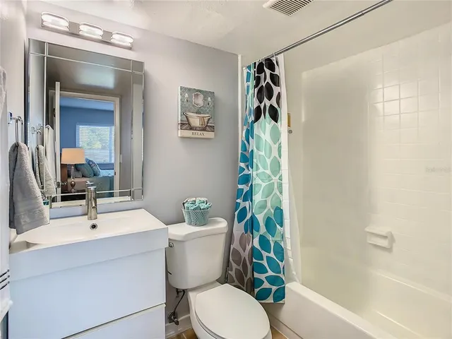 $1,075 | 4145 Dolphin Drive, Unit 4145, Tampa, FL 33617