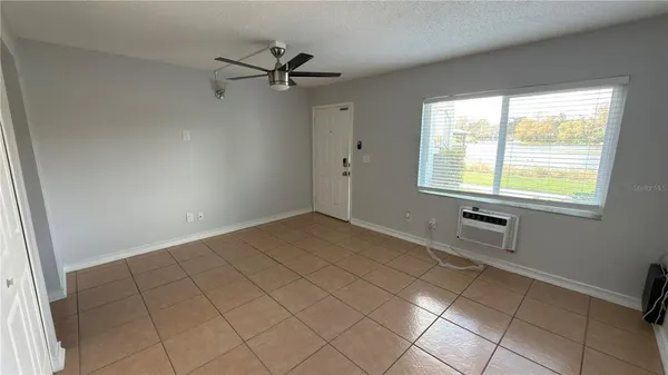 $1,035 | 4145 Dolphin Drive, Unit 4145, Tampa, FL 33617
