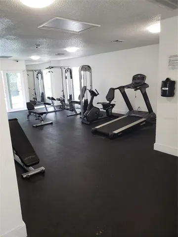 $1,075 | 4145 Dolphin Drive, Unit 4145, Tampa, FL 33617