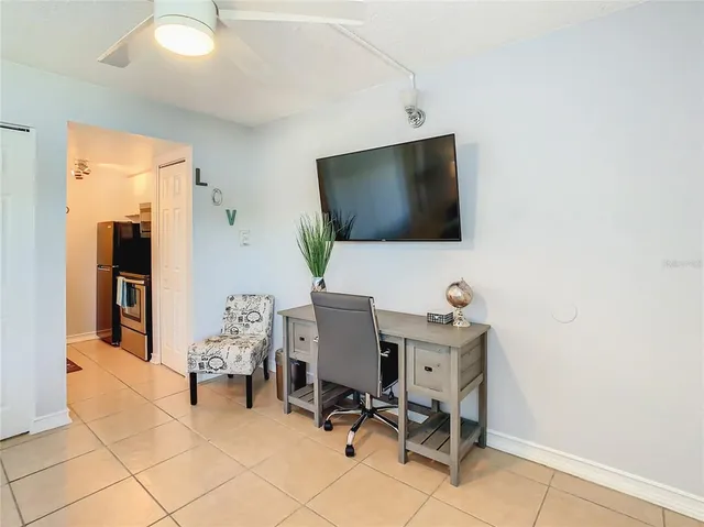 $1,075 | 4145 Dolphin Drive, Unit 4145, Tampa, FL 33617