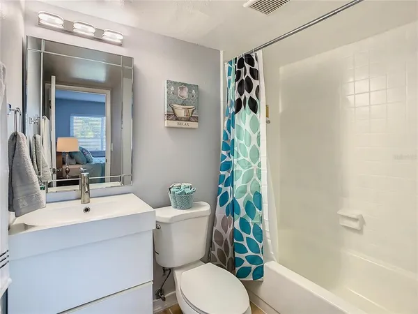 $1,035 | 4145 Dolphin Drive, Unit 4145, Tampa, FL 33617