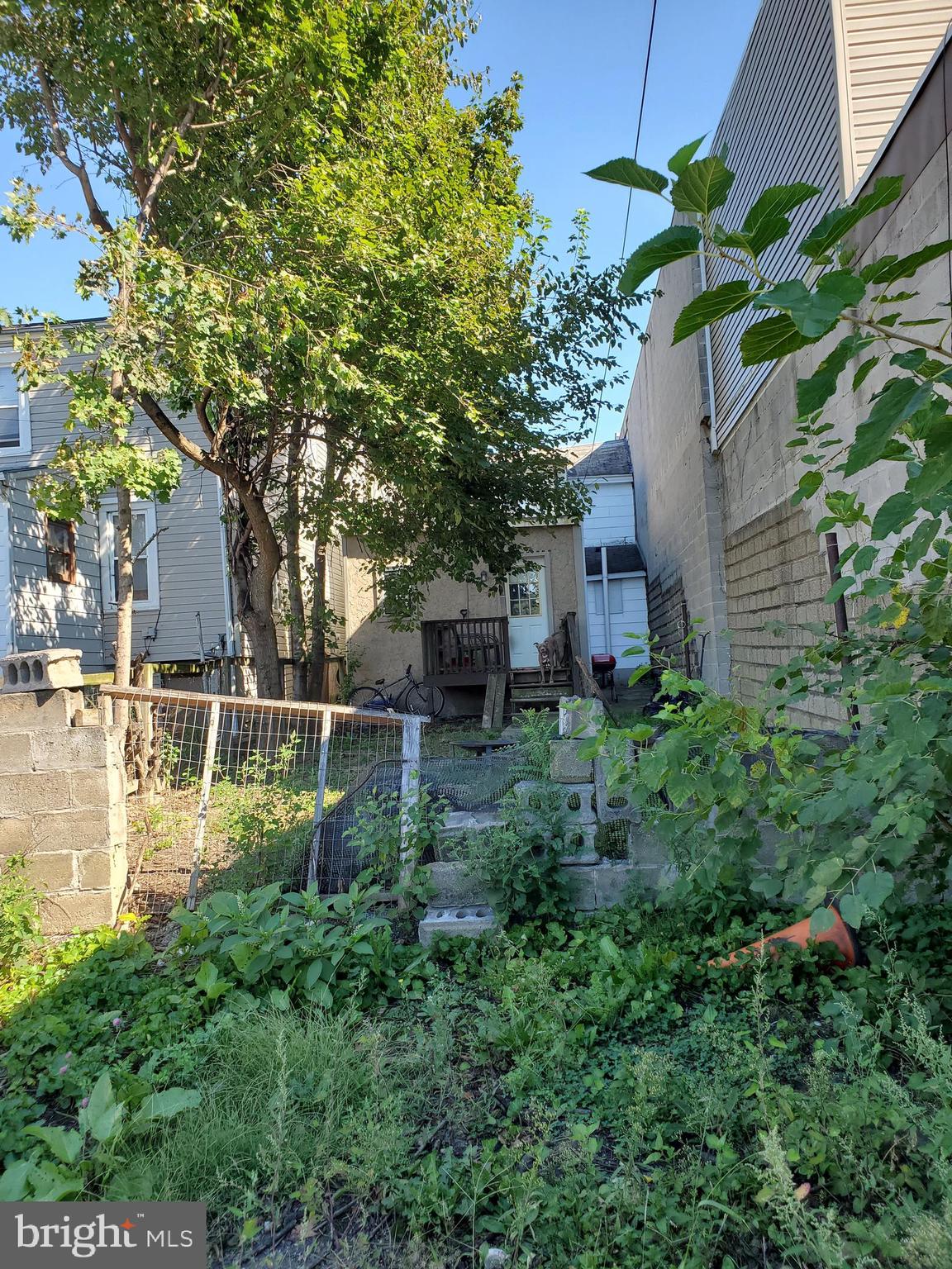 203 9th Street Brookhaven, PA 19015 - Photo 3 of 4 Looking from the rear