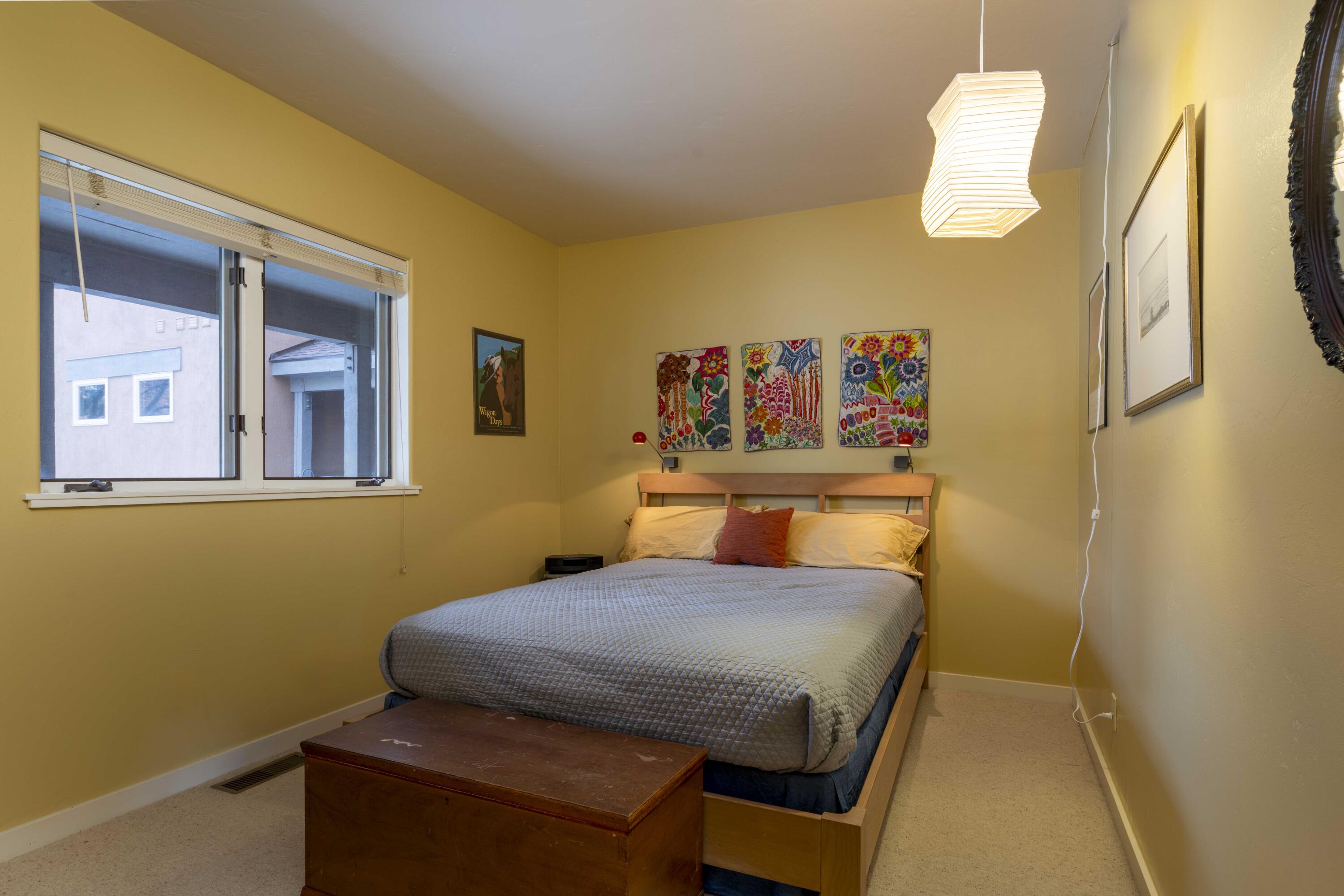 101 Dogwood Road Hailey, ID 83333 - Photo 20 of 34 Main level bedroom 1